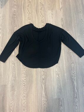 Very J Black V-Neck Long Sleeve Top